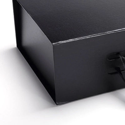Custom Logo Cosmetic Packaging Box Folding Magnet Make Up Gift Box