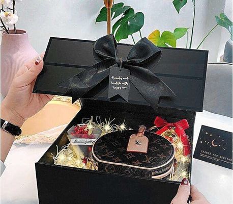 OEM Custom Gift Packaging Custom Logo Printing Wedding Gift Box with Ribbon